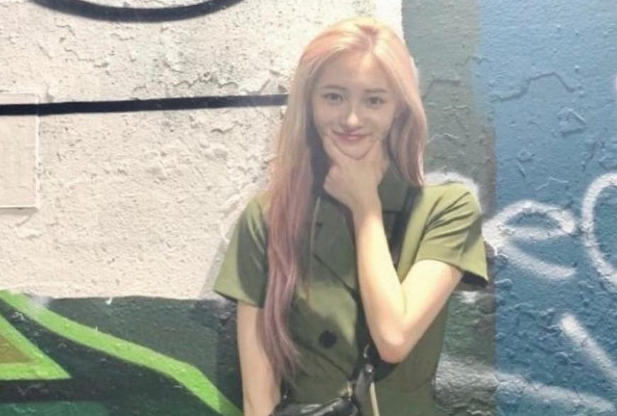 关晓彤鞠婧祎撞衫,周洁琼关晓彤泫雅同款