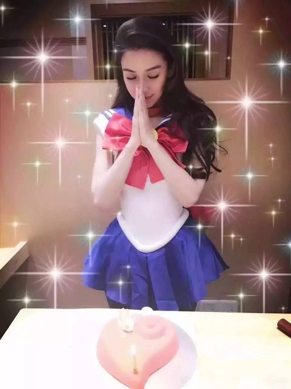 原来这些明星也玩cosplay，想不到这其中也能有“神还原”