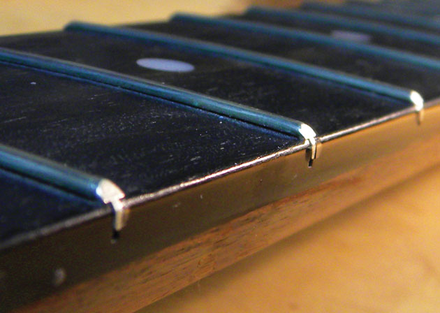 干燥起毛用什么洗发水,皮肤干燥扎手用什么药好