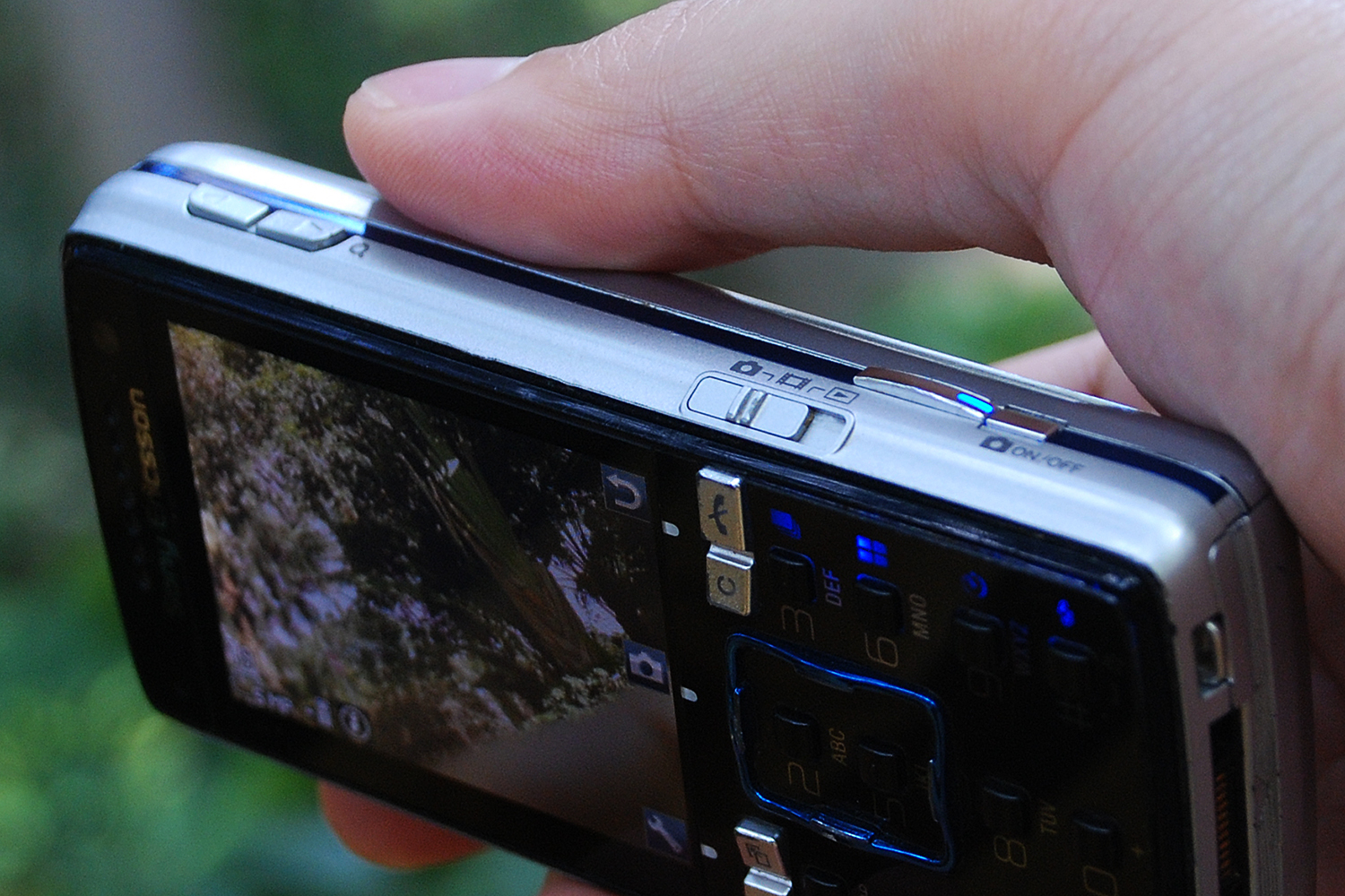 索尼爱立信k850i支持多大内存,索尼爱立信p990i和k850