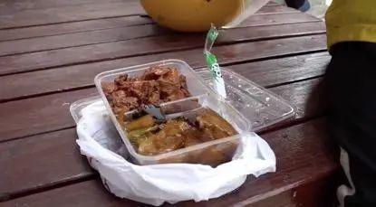 白天跑滴滴晚上做代驾还债80万,两夫妻白天跑腿晚上代驾还清100万