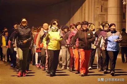 日本大妈发型变化,为啥大妈都是短发发型