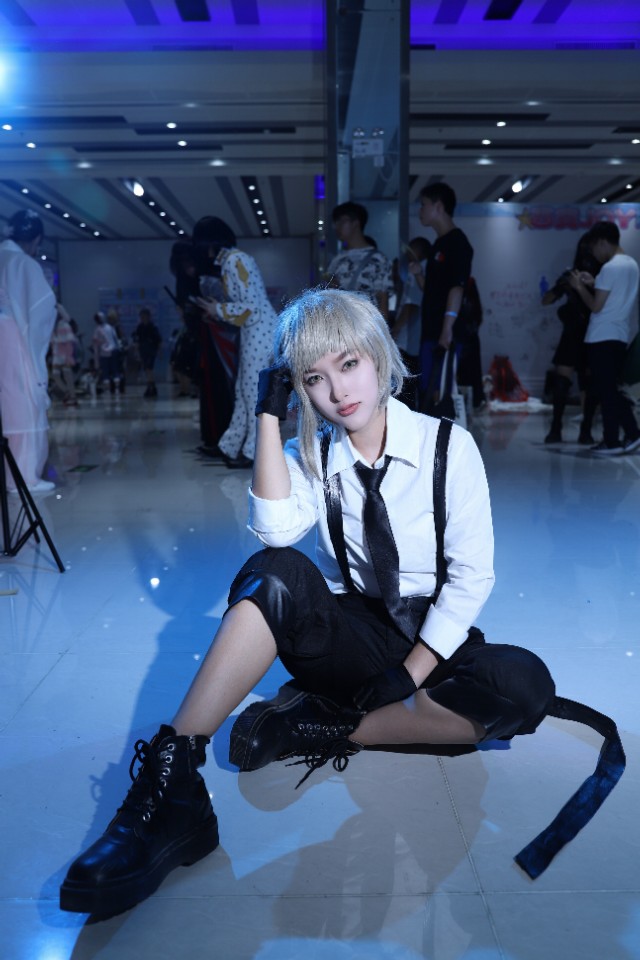 cos男性角色合集,cos男角色注意事项