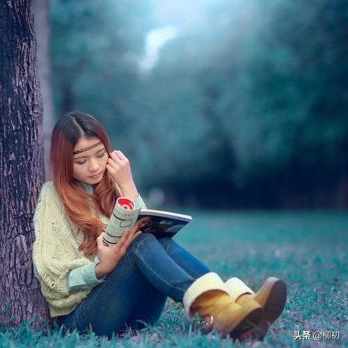 闺女出生爸爸发的简洁朋友圈,女儿出生爸爸发朋友圈图案