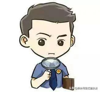 点开女朋友的QQ空间，里面的照片让他五雷轰顶