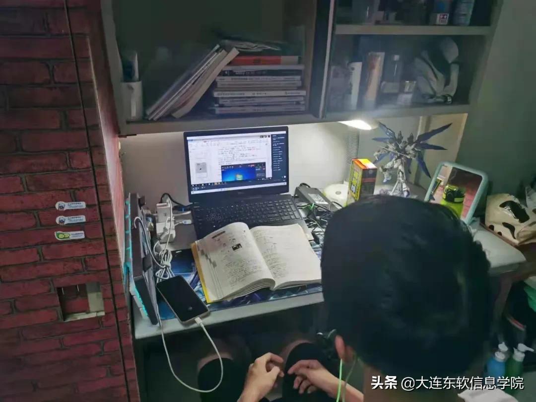 @DNUIers同心战疫，全心为你