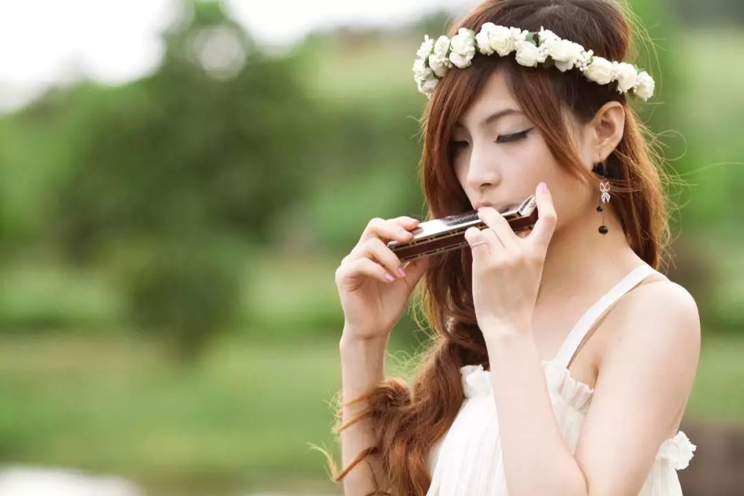 口琴吸音技巧,口琴吸音不响怎么办