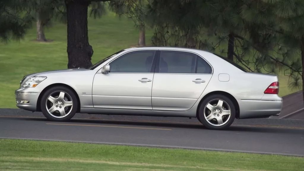 鏃ユ湰棣栫浉搴ч┚闆峰厠钀ㄦ柉ls430,鏃ユ湰闆峰厠钀ㄦ柉ls430搴ч┚