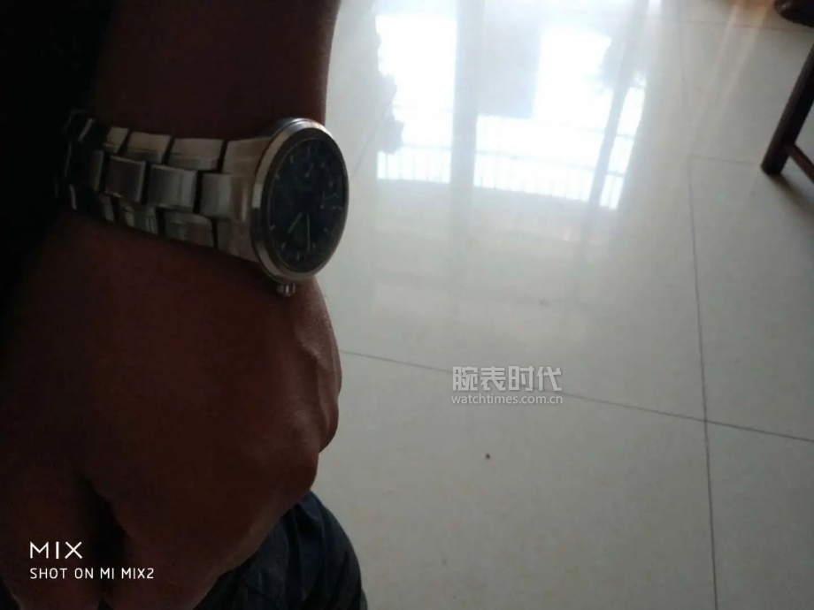 网友晒上千万的手表,网友晒1300手表