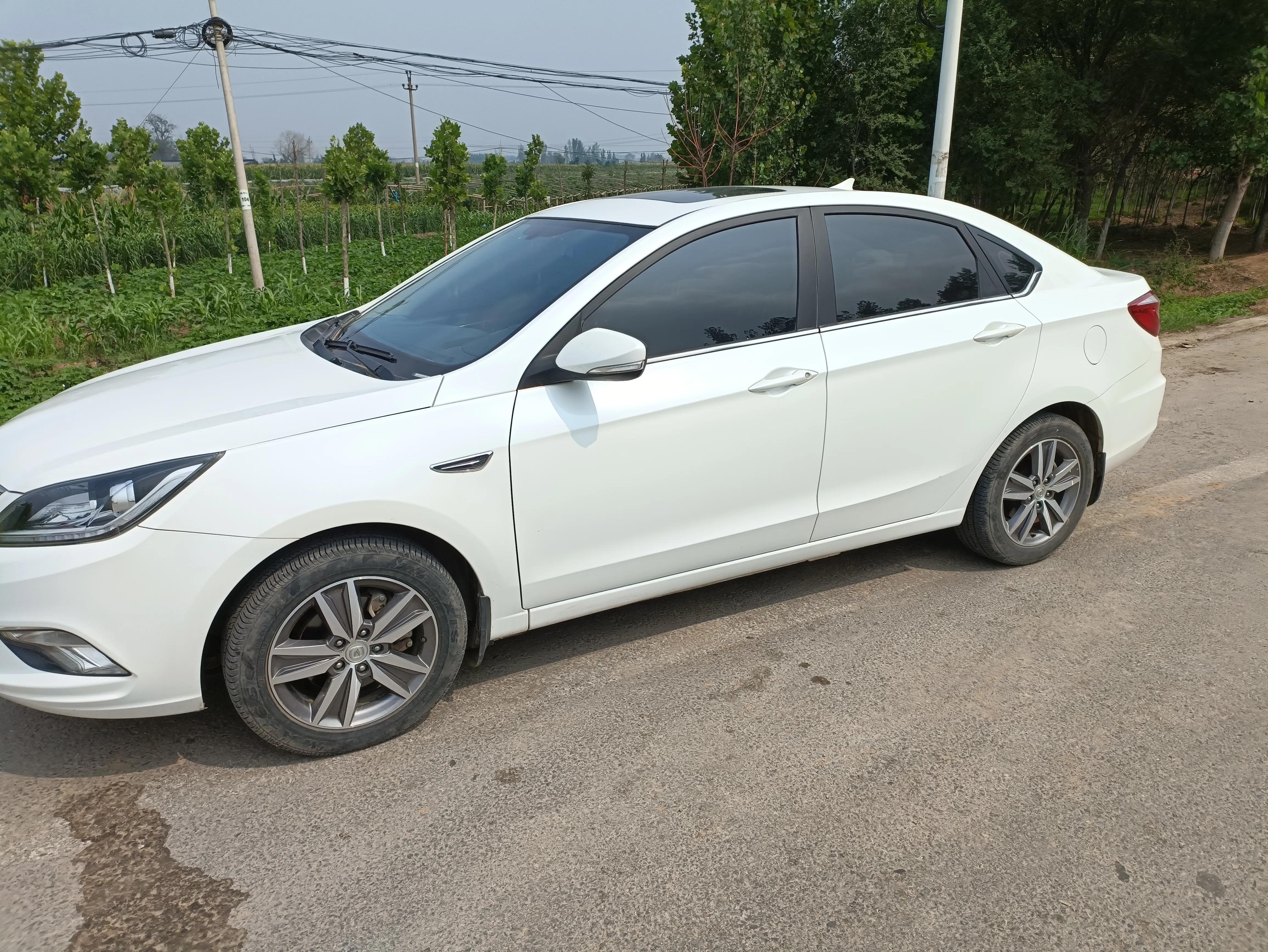 表显油耗6.8是多少油,表显油耗7.5实际10个油