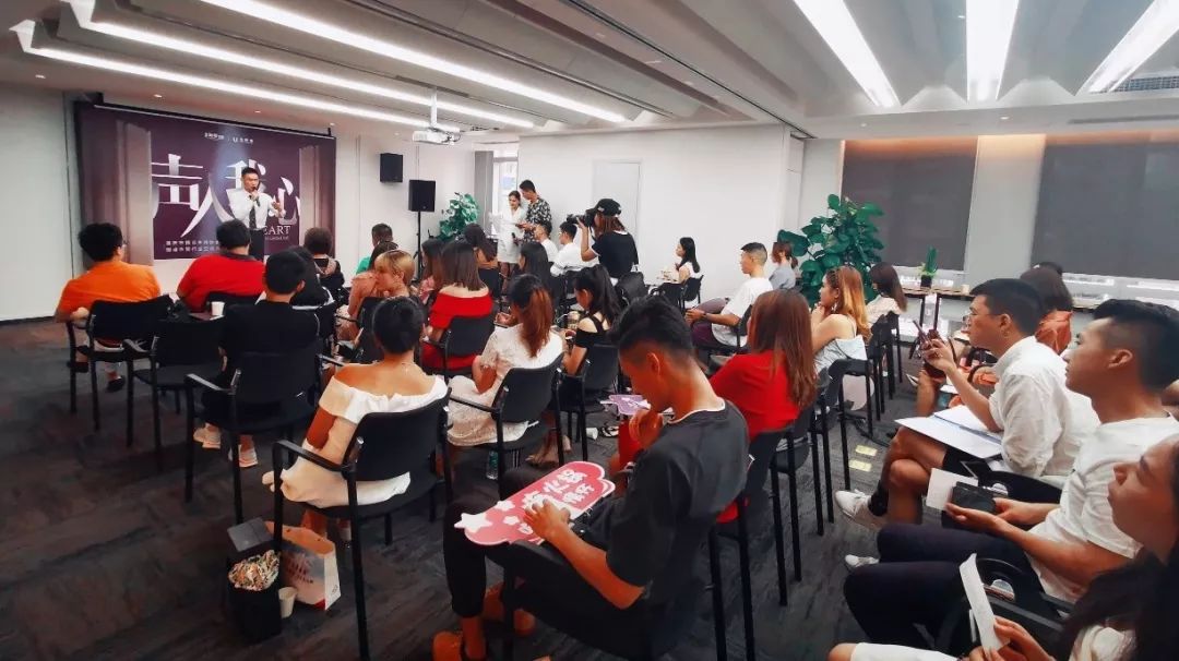 社群经济共享经济催生小团队,共享办公室打造社群