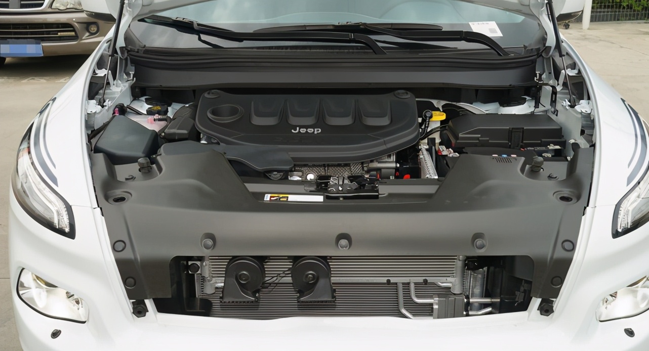 吉普自由光2.0t车主油耗,吉普自由光油耗突然从8.7到11.2