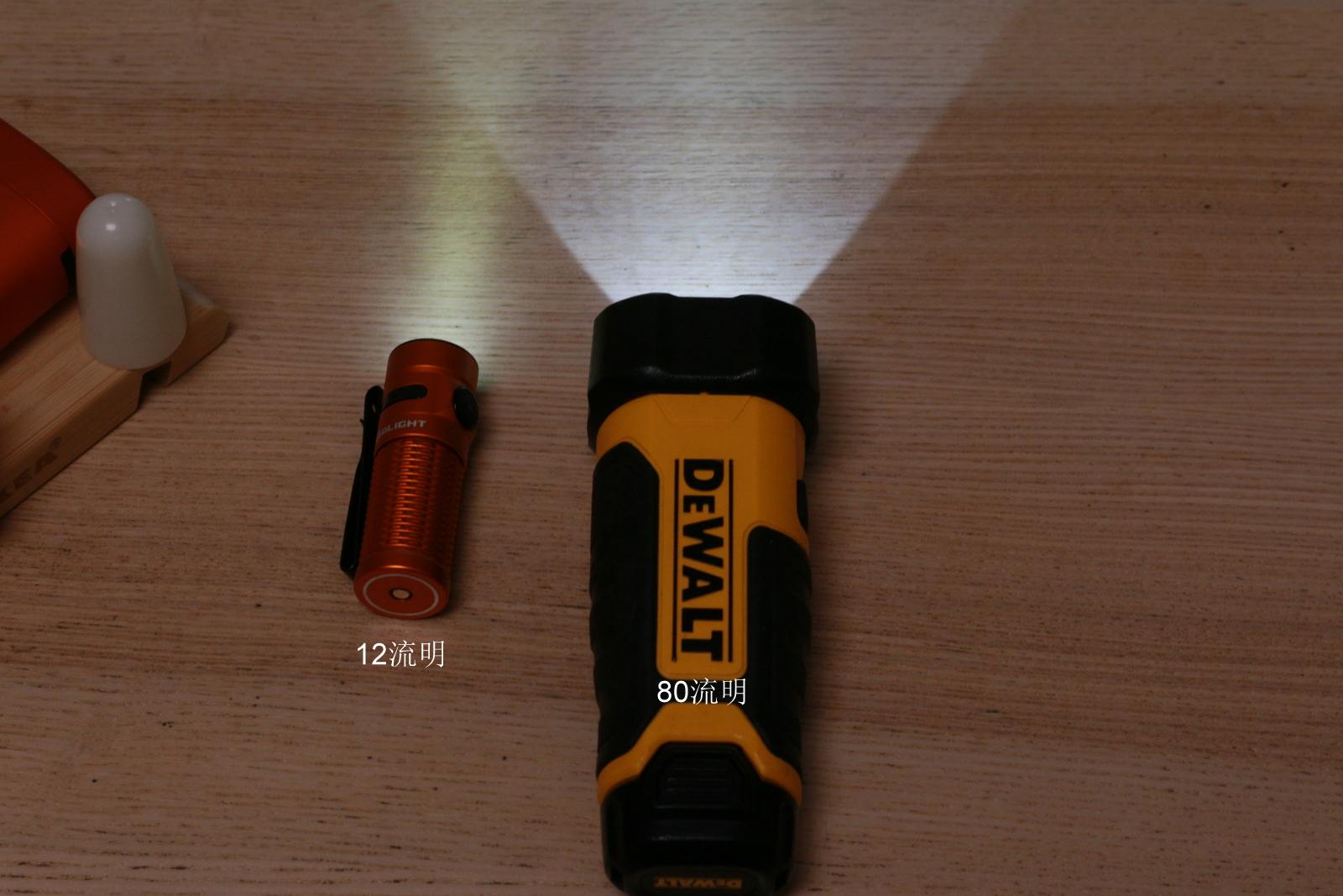 傲雷baton3手电筒特别版,傲雷baton3pro紫色