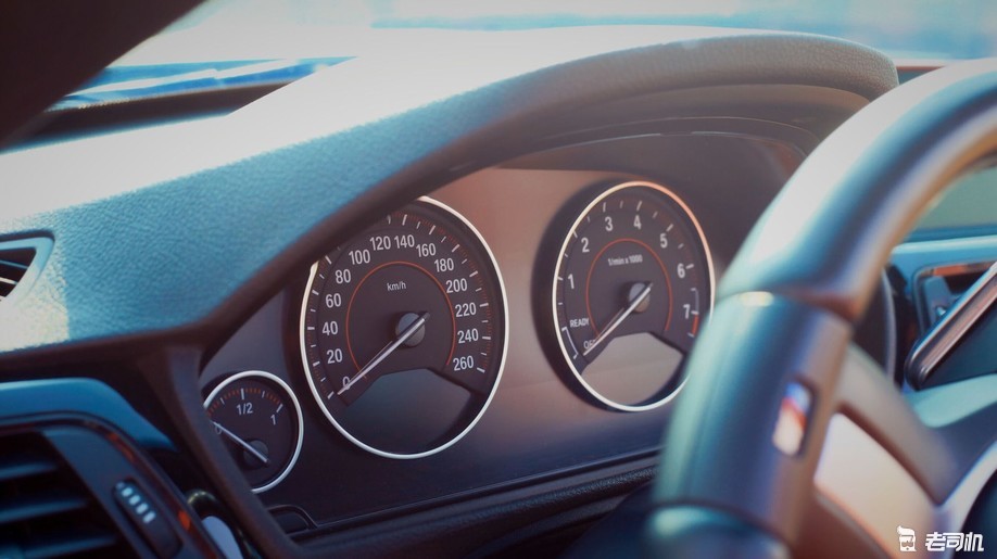 三十多万的敞篷四座,三十多万的敞篷