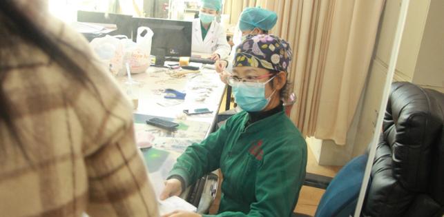 19岁经常两三个月不来姨妈怎么办,15岁一年没来姨妈了怎么办