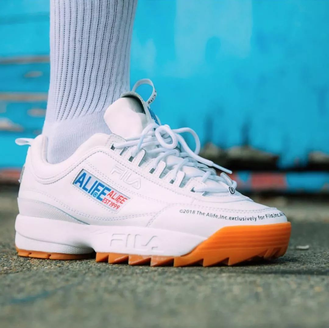 人生处处是陷阱一定要小心应对,人生处处是陷阱