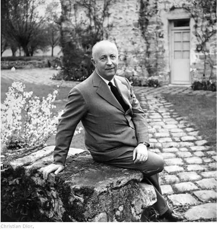 dior展示空间设计,dior灵感图片