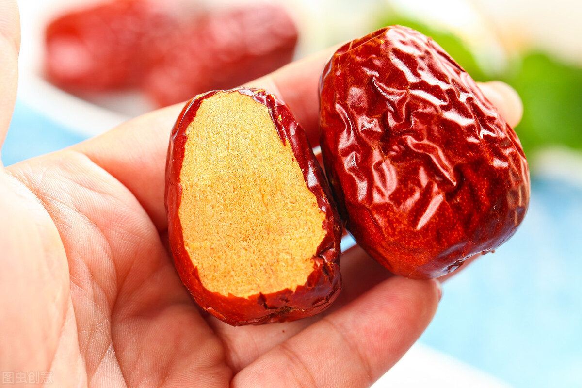 红枣枸杞泡水喝最佳配方,中药红枣枸杞的功效与作用