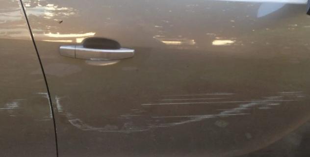 车漆上的黄点怎么去除,黄点渗入车漆怎么去除