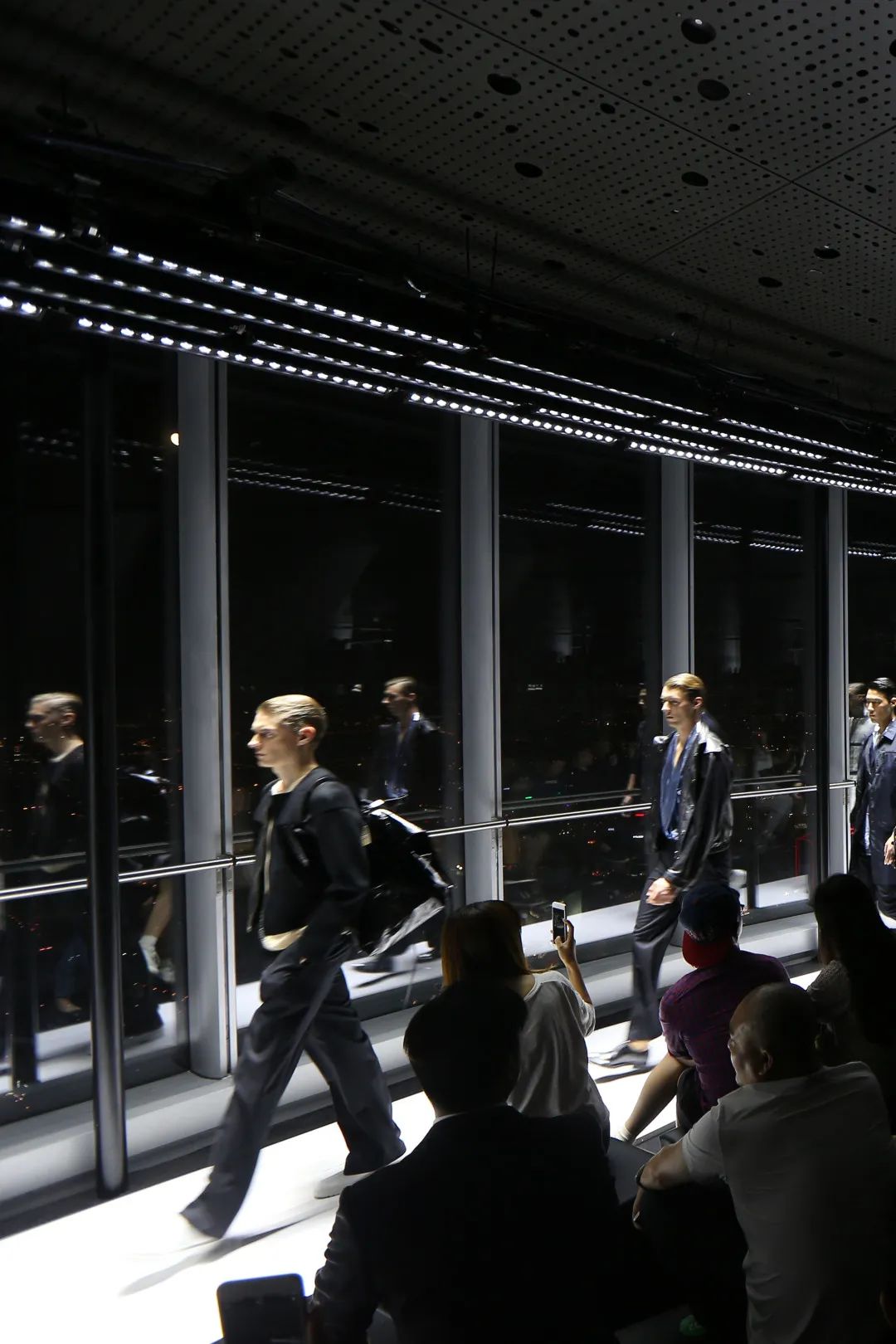 国货劲霸男装,劲霸高端国货