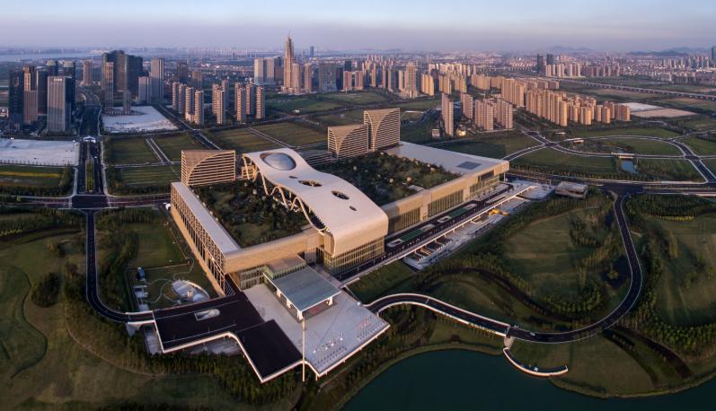 杭州成为最能花钱的城市,中国最赚钱的城市排行