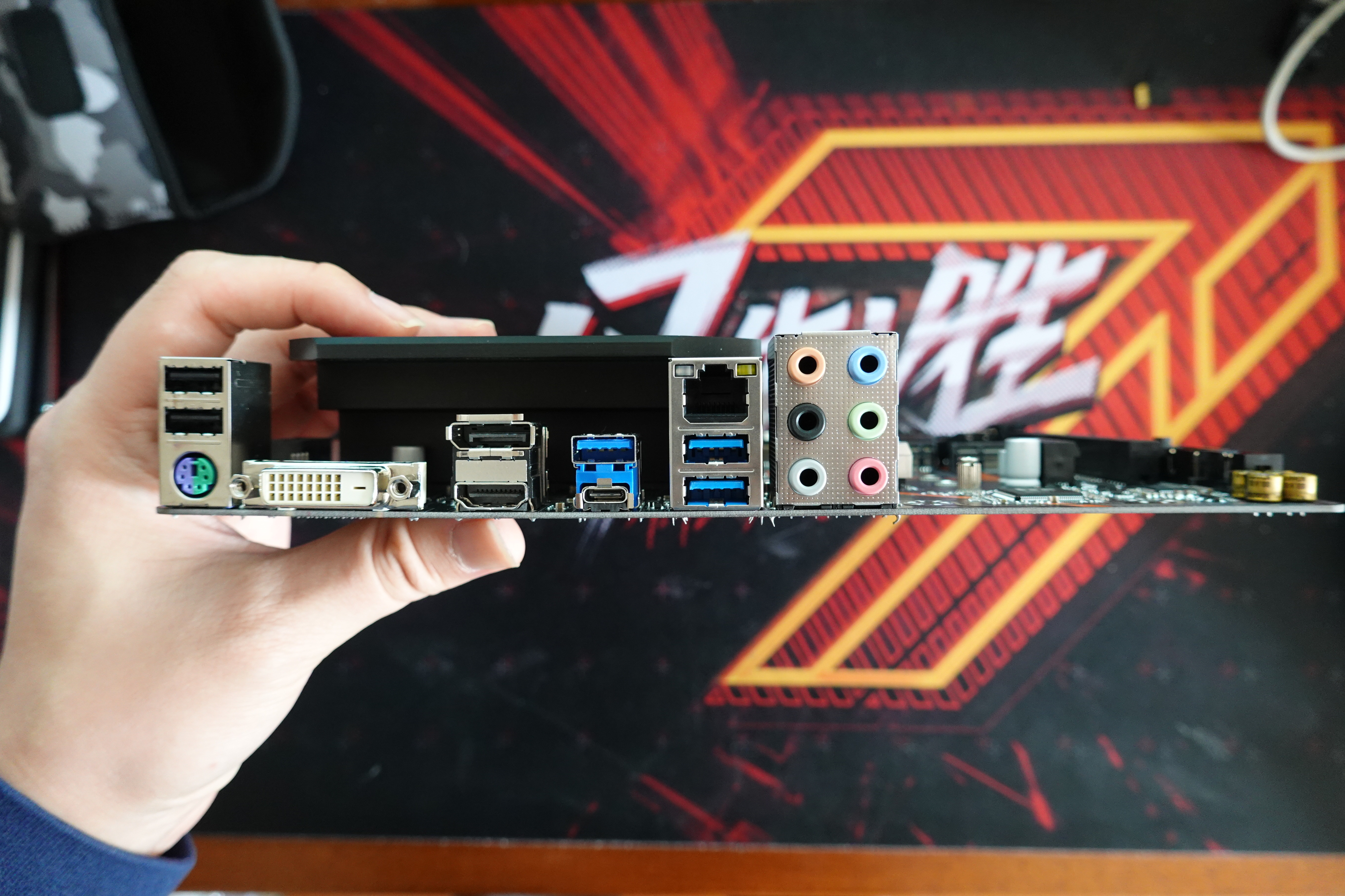 技嘉b365maoruselite跳线,主板技嘉b760m-dddr4