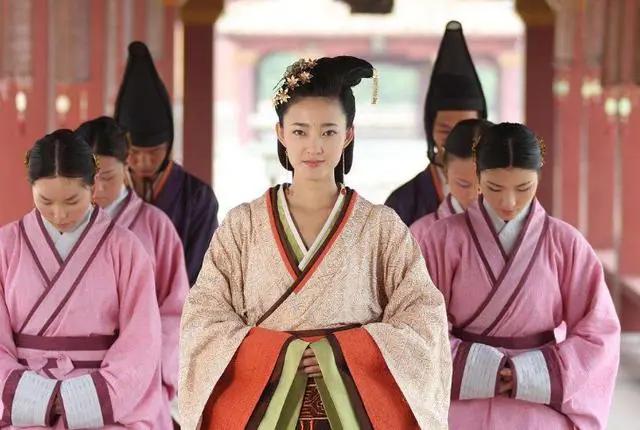 宫女进宫后怎么惩罚,宫女进宫要受的刑罚