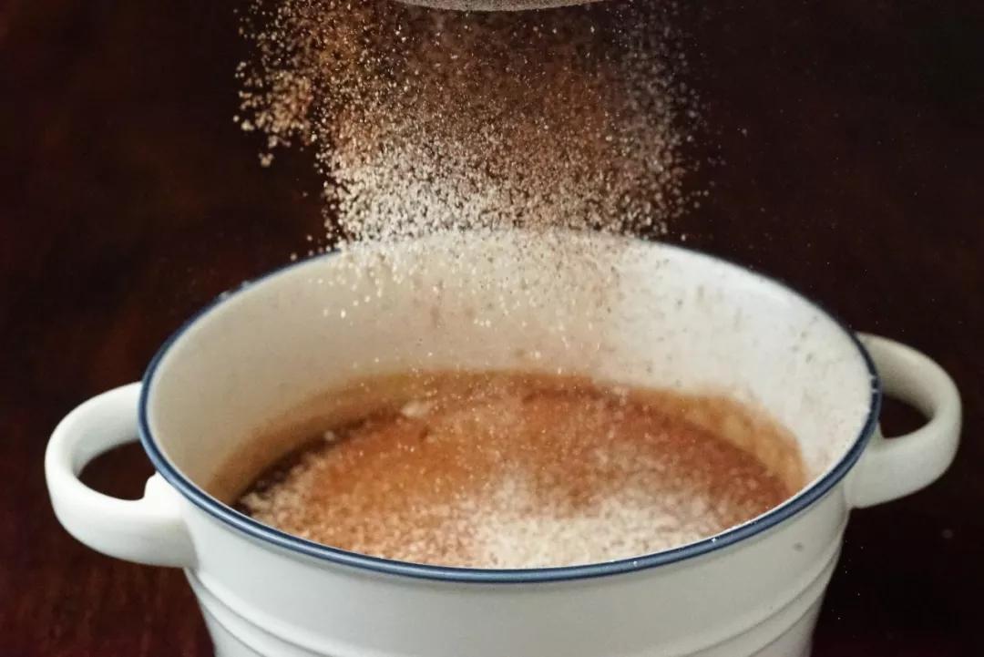 喀什比较好的烤羊肉店,喀什烤羊肉最好吃的地方