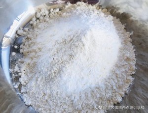 菠萝包制作最简单,菠萝包制作方法视频教程