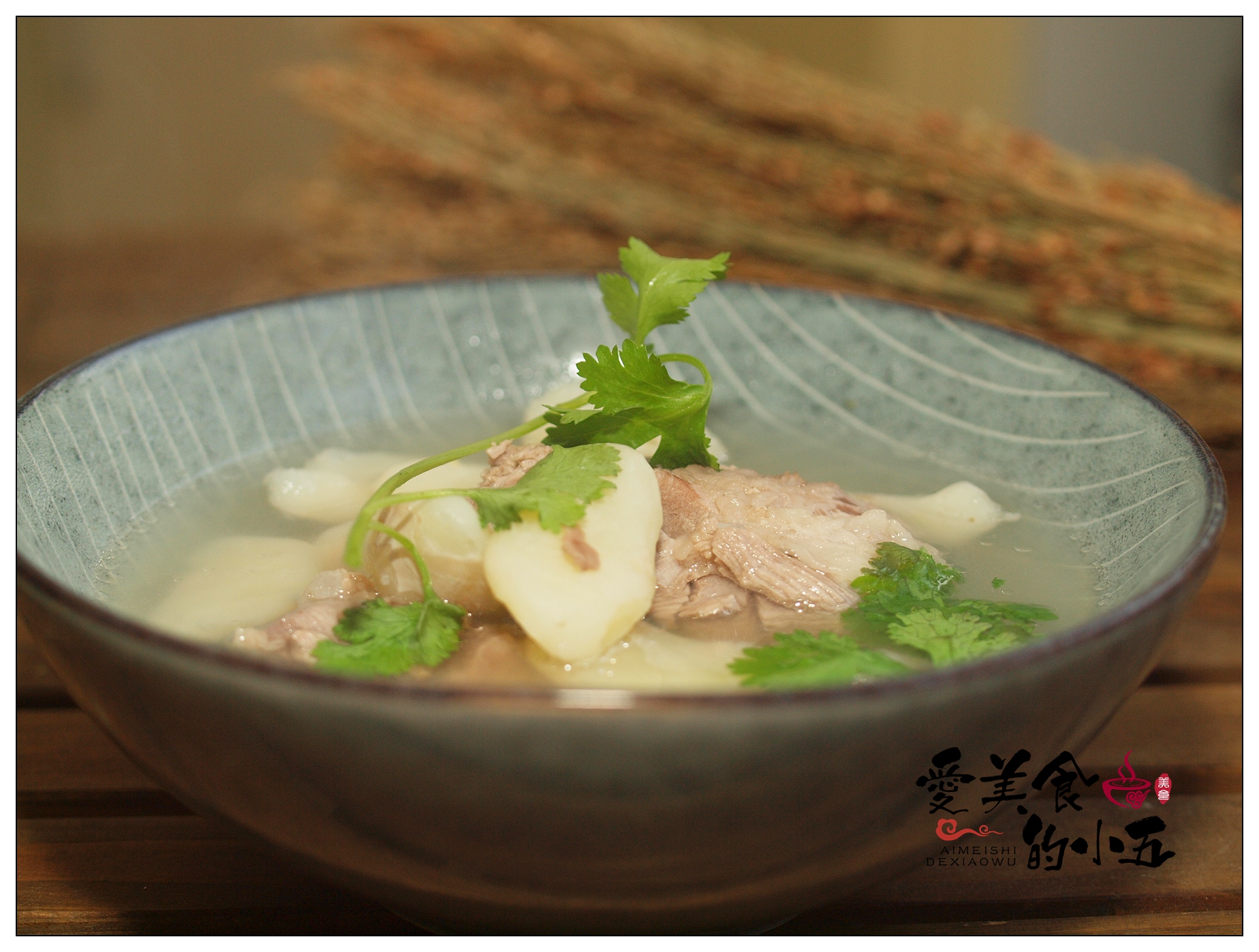 菱角瘦肉汤各种做法,菱角煮汤去皮吗