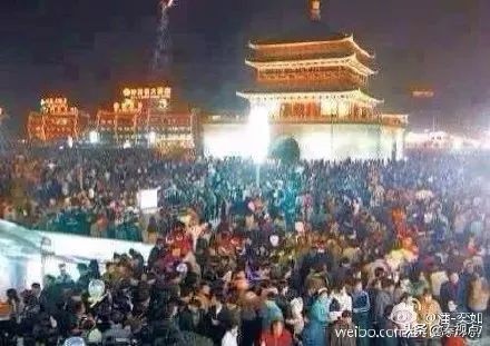 西安圣诞好看又好吃的餐厅,西安圣诞美陈