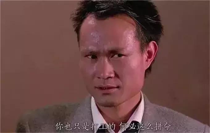 李连杰的醉拳与成龙醉拳谁是正宗,螳螂拳李连杰vs成龙醉拳大电影