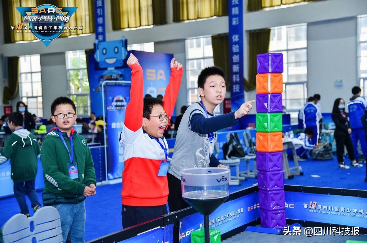 第21届四川省青少年机器人大赛,第18届机器人大赛泸县照片
