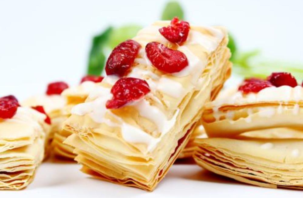 饼干中的起酥油是什么,面包和饼干哪个添加剂多