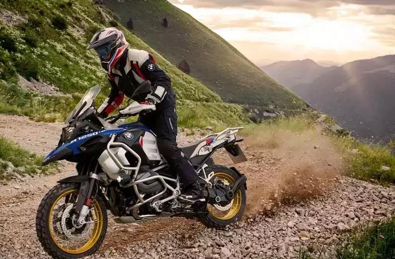 杜卡迪新款越野adv最新消息,杜卡迪adv2023款最新消息