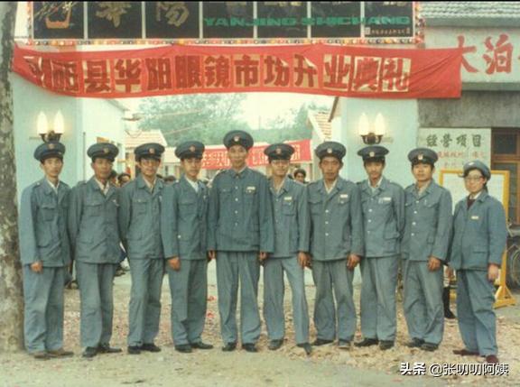 逛丹阳眼镜批发市场说说,为什么丹阳眼镜城进货的越来越少