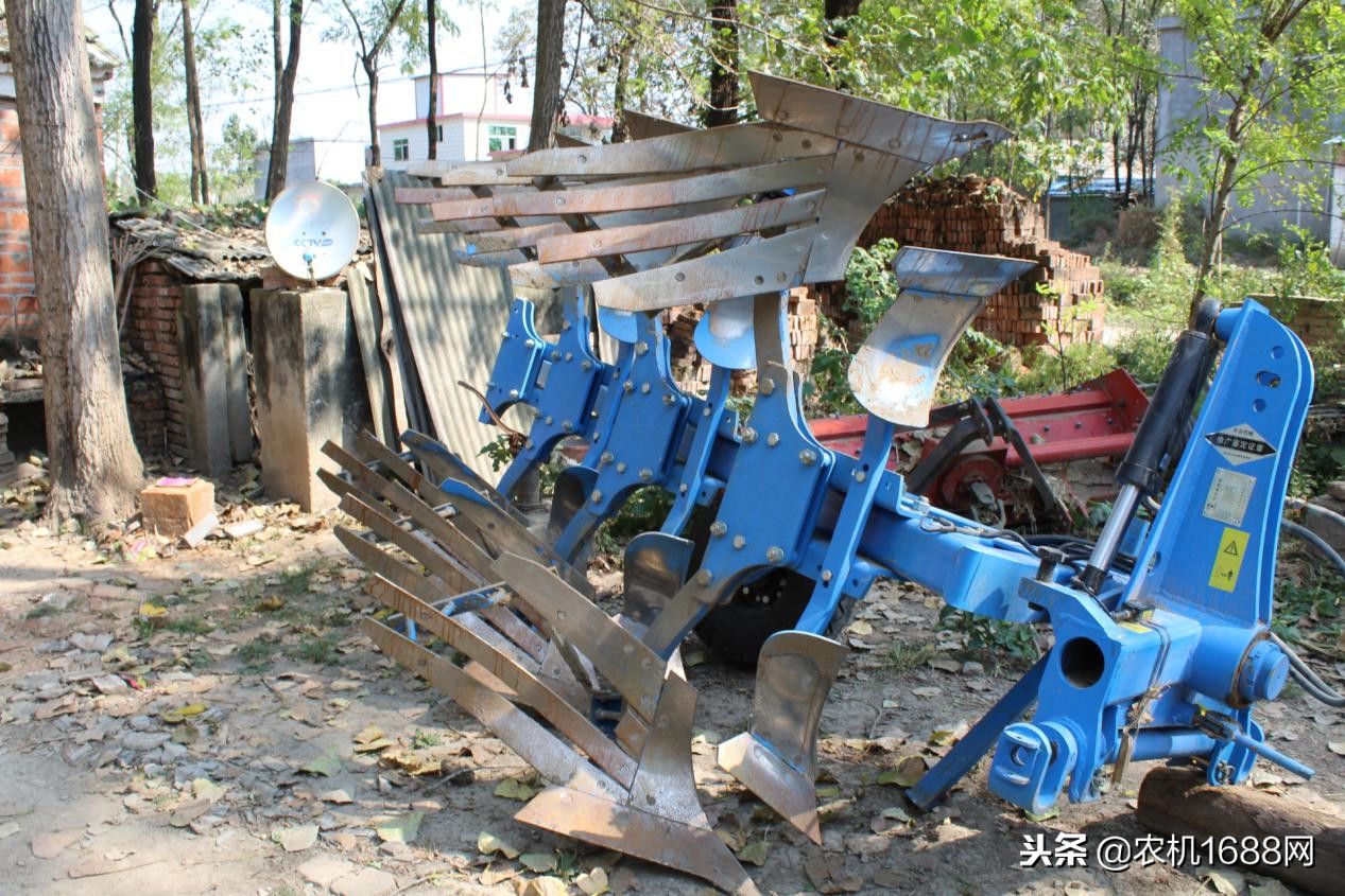 正确售后服务,东风农机三包服务进行时