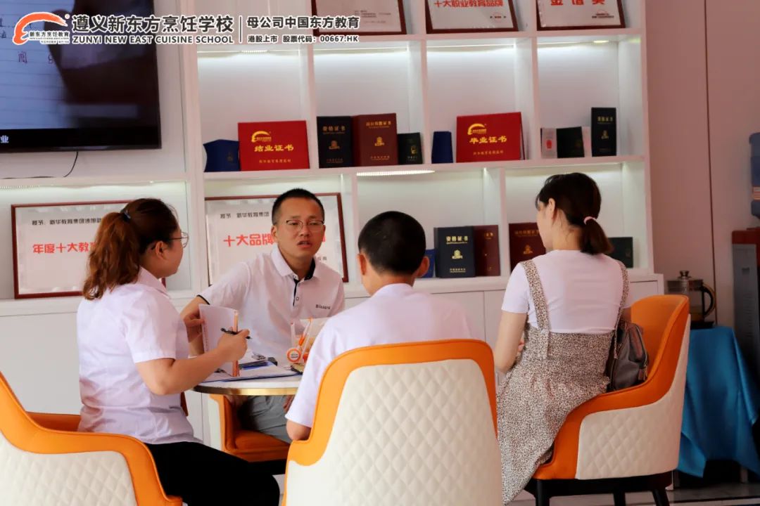 新东方烹饪学校报名学习中餐,遵义新东方烹饪学校的定位是什么