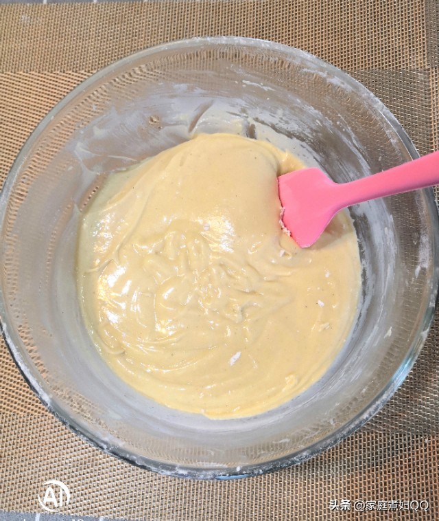 怎样用糯米粉做蛋糕简单又好吃,糯米粉做蛋糕是不是要比低筋粉多