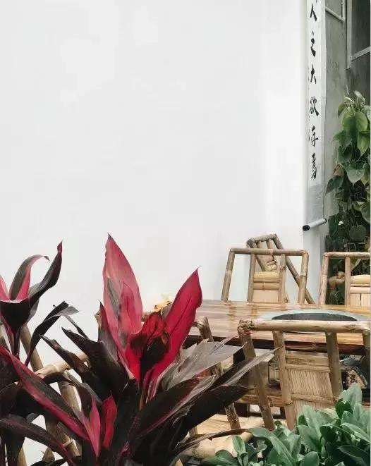 终于被我吃到了！这一锅90年代的麻辣烫，才是咱老成都挂念的市井味啊！