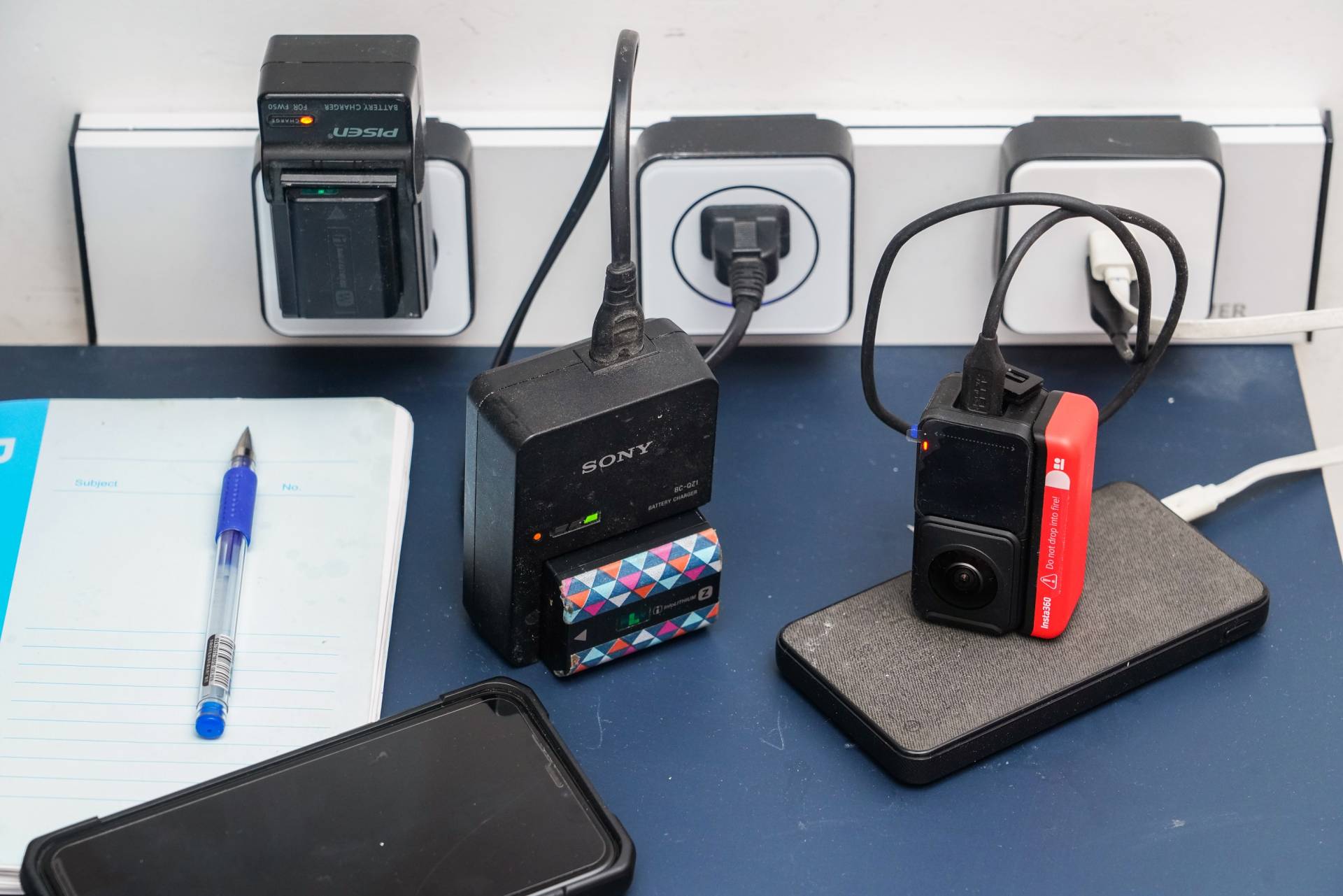 扩展式插座和轨道插座哪个好,嵌入式轨道插座和普通轨道插座