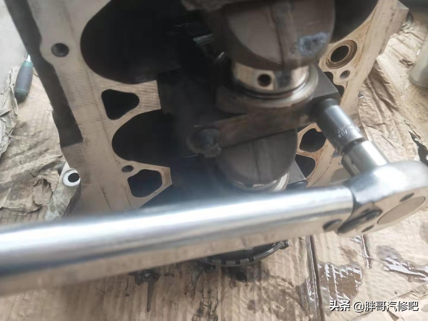 天籁2.0发动机大修,天籁2.3大修完发动机报正时故障