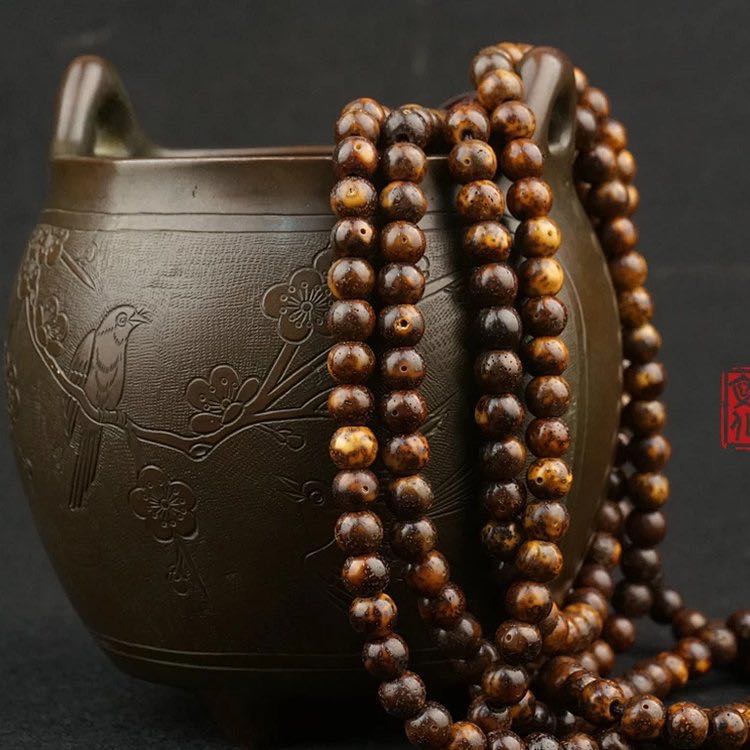 值得收藏的108佛珠,最名贵的佛珠是用什么做的
