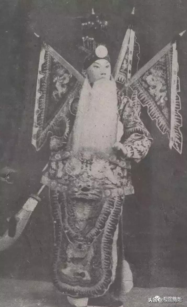 周信芳细说杨宝森:“救了一批调门不高的老生演员”