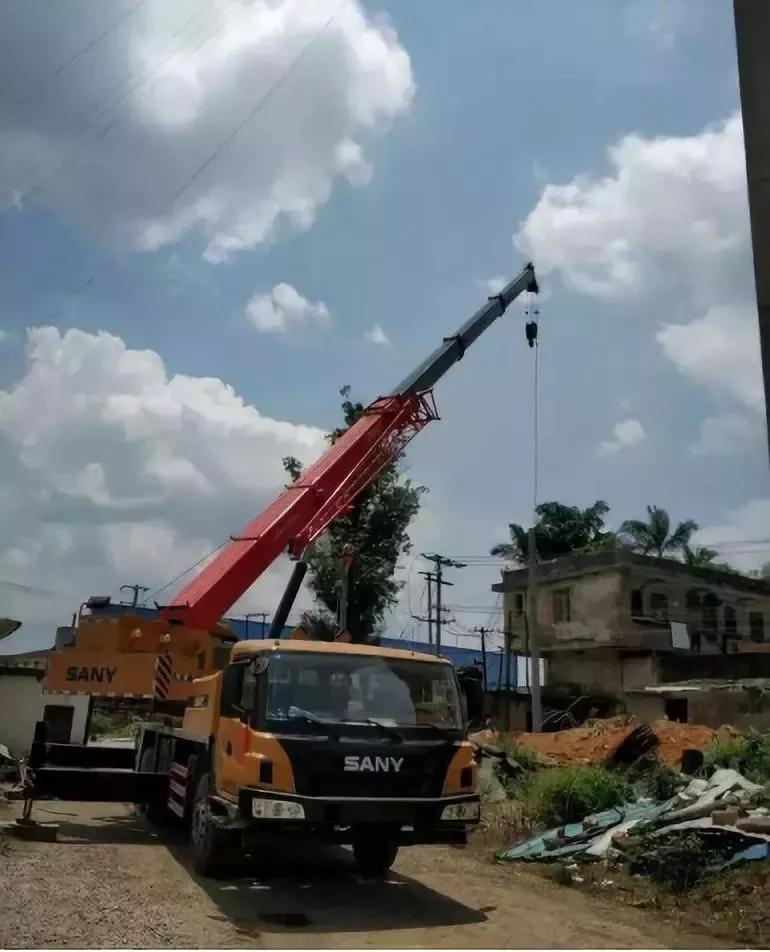 买二手吊车应该注意什么,二手吊车有哪些注意事项需要知道