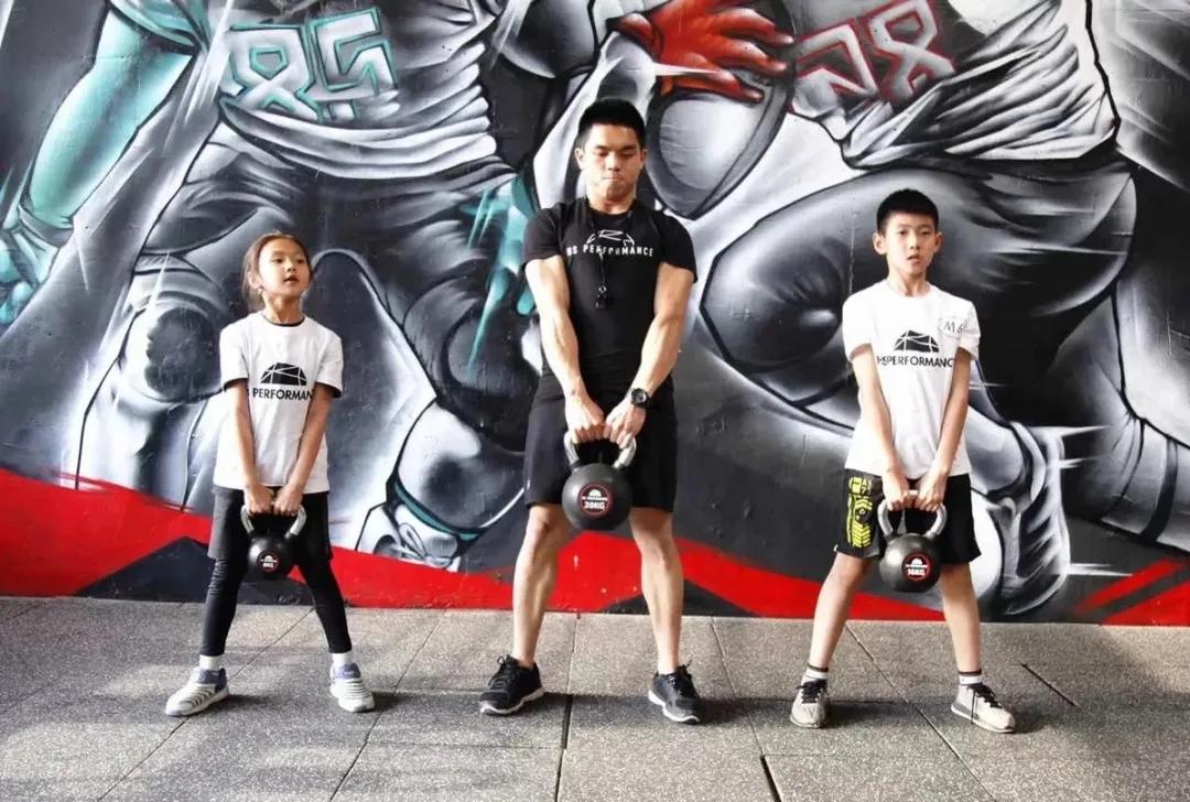 爱踢客星耀五洲杯,爱踢客鲁能杯