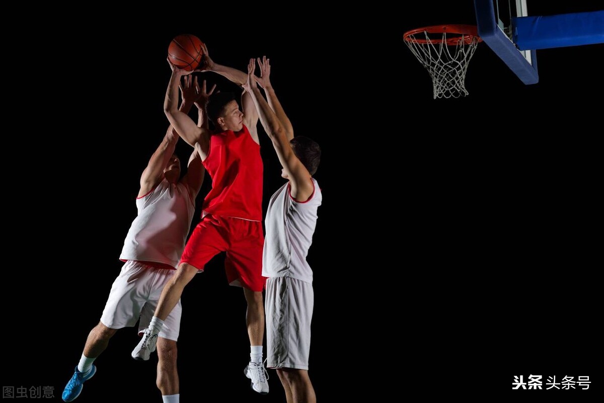 教学篮球基本动作,篮球动作过人技巧