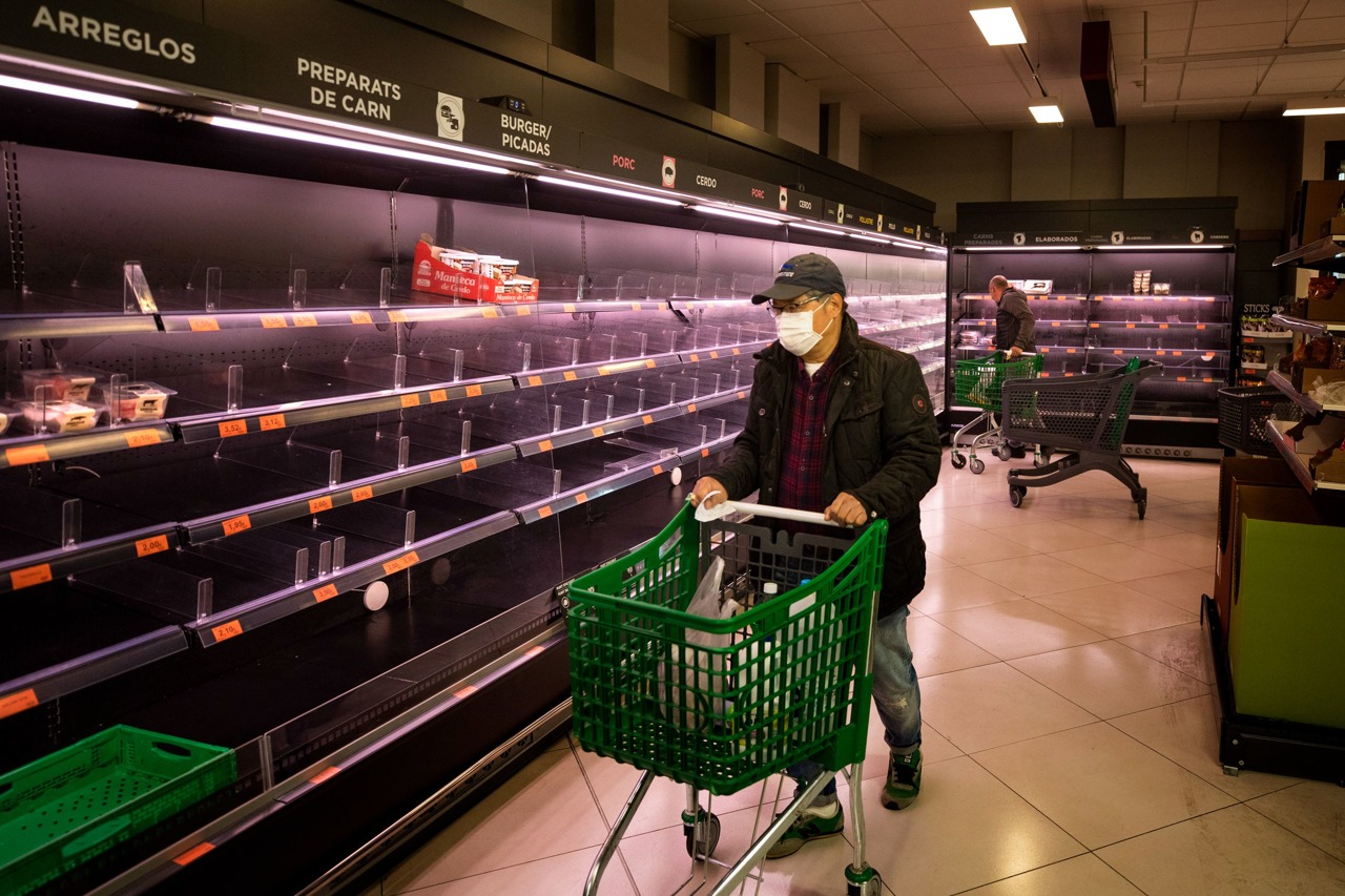 西班牙封城禁止出门吗,欧洲疫情最严重的国家西班牙