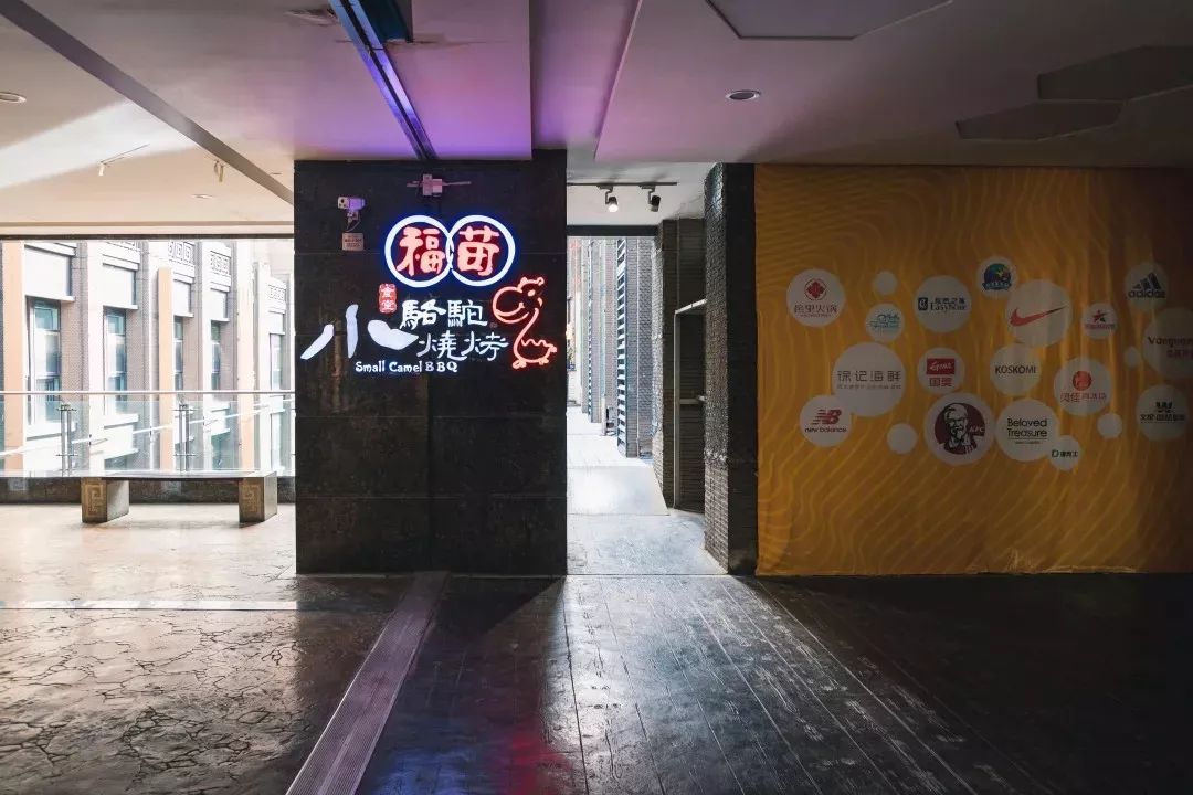 西安最热闹的几个商圈,西安最繁华商圈视频