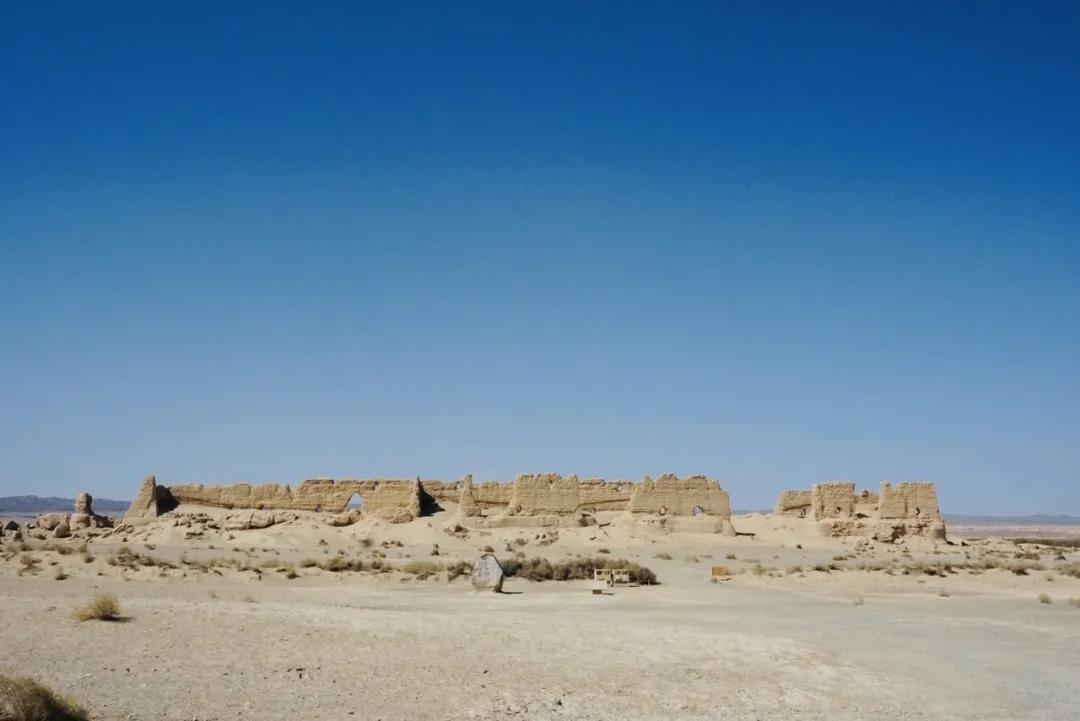 坐飞机坐火车去沙漠,坐飞机去敦煌攻略